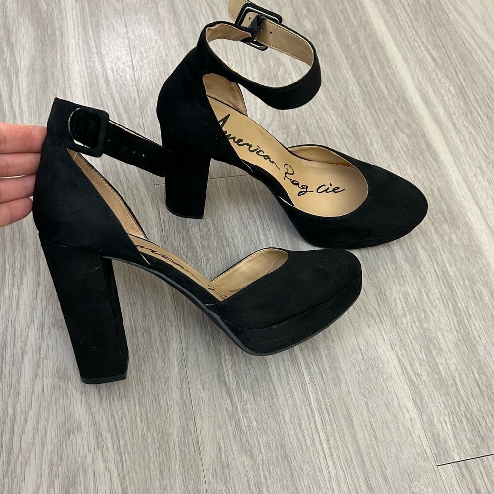 American Rag Women's Estrella High Block Heel Platform Pumps